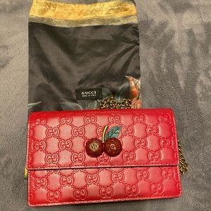 Preloved red cherry shoulder bag